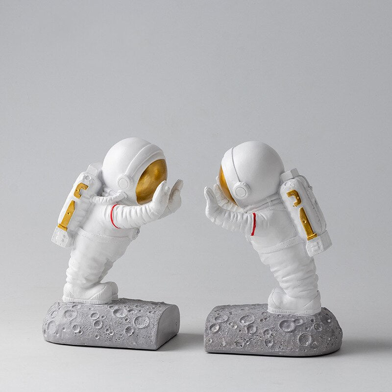 Astronaut Bookend Organiser