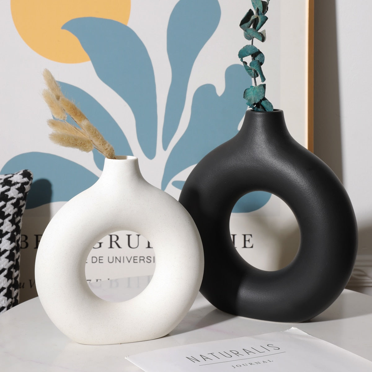 Nordic Circular Vase