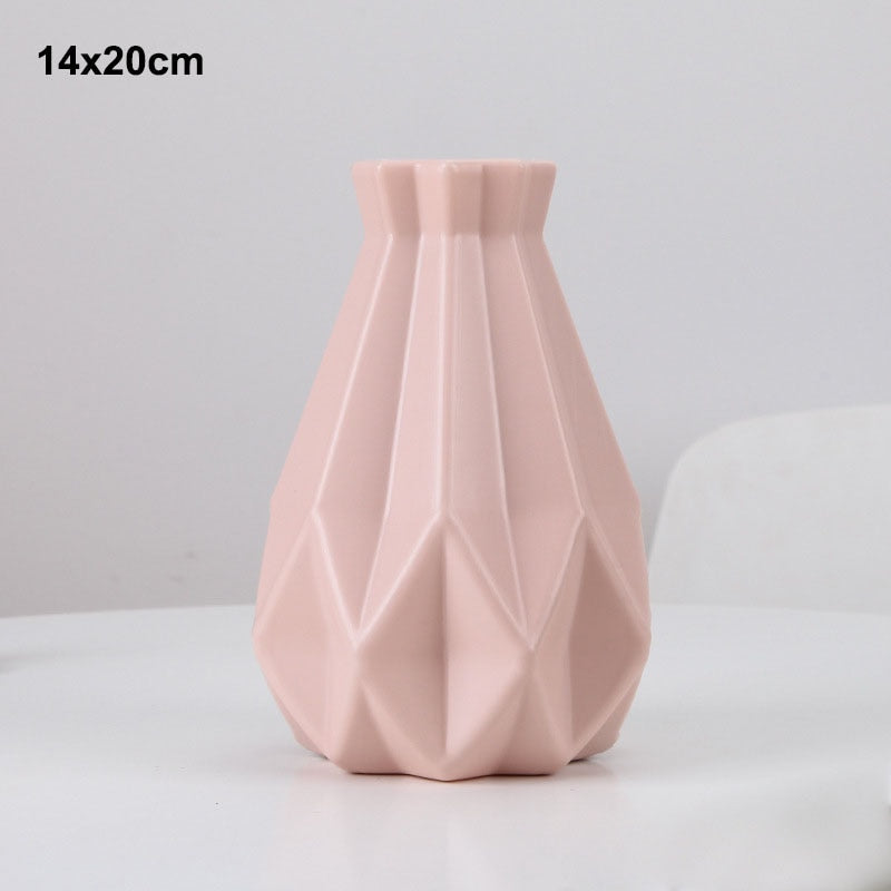 Marandi Modern Plastic Vase