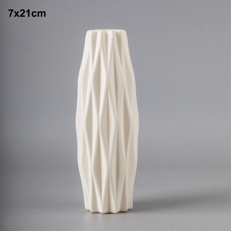 Marandi Modern Plastic Vase